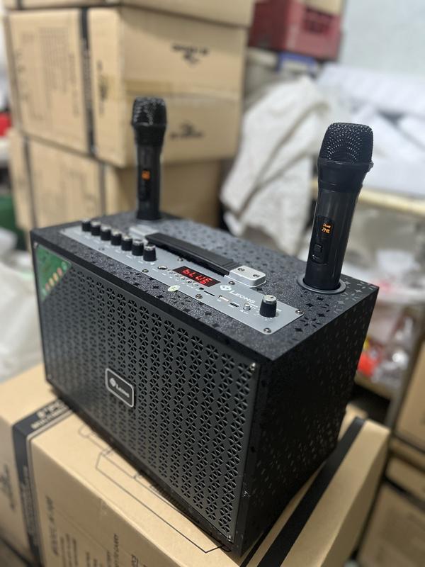 Loa Bluetooth L111 kèm 2 mic không dây, Chỉnh được nhiều chế Độ mic Củ Loa Nghe Nhạc