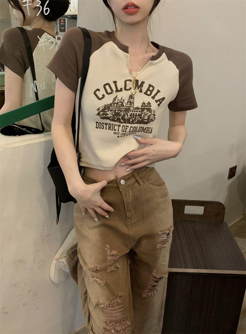 Product Introduction of Trendy V-Neck Short Sleeve T-Shirt for Women Spring Summer 25 Styles Sweet and Spicy American Retro Design Short Student Top Fashion 5