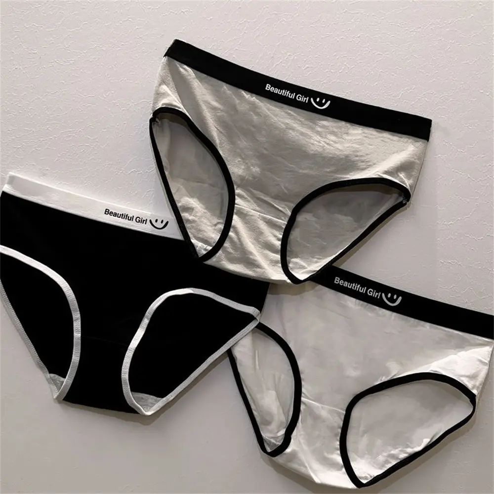 Pure Cotton Underwear For Girls And Girls 2024 New Sweet Ladies And Girls Students Mid-waist Antibacterial Breathable Thin Briefs