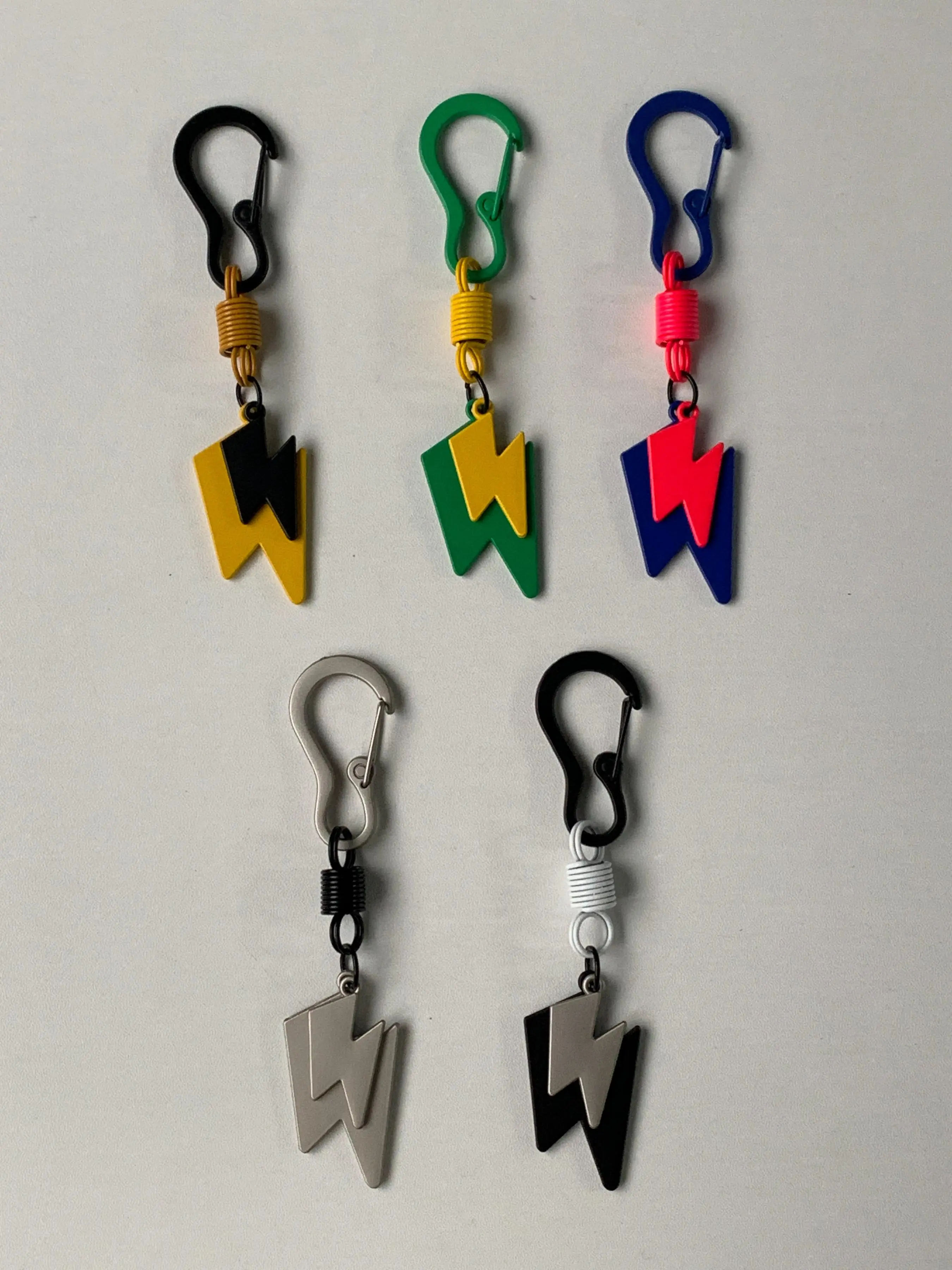Lightning Design Keychain, Colorblock Bag Charm for Women & Men, Fashion Bag Decoration, Trendy All-match & Exquisite Keychain for Birthday Gift