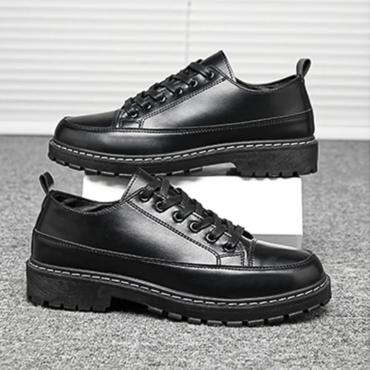 Sepatu Pria Docmart Loafer Pantofel Sepatu Cowok Kerja Kantoran Kasual Shoes man Trendy
