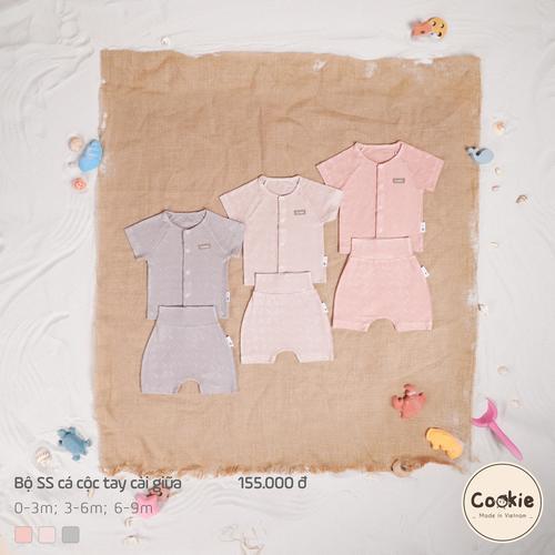 Cookie,  Bộ Quần Áo Sơ Sinh Cookie Cộc Tay Cài Giữa Dệt Hình Xương Cá Cho Bé Size Từ 0-3M, 3-6M Và 6-9M, Chất Liệu Bamboo Sợi Tre, quần áo sơ sinh Giày