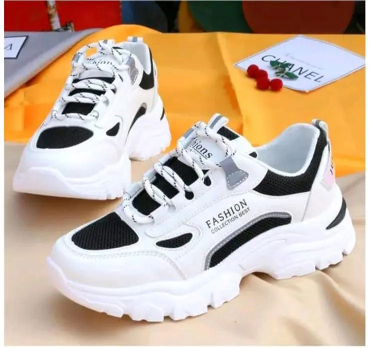 Bisa (COD) - Sepatu Wanita Sneakers Fashion Gaya Modis Import Korea Kekinian