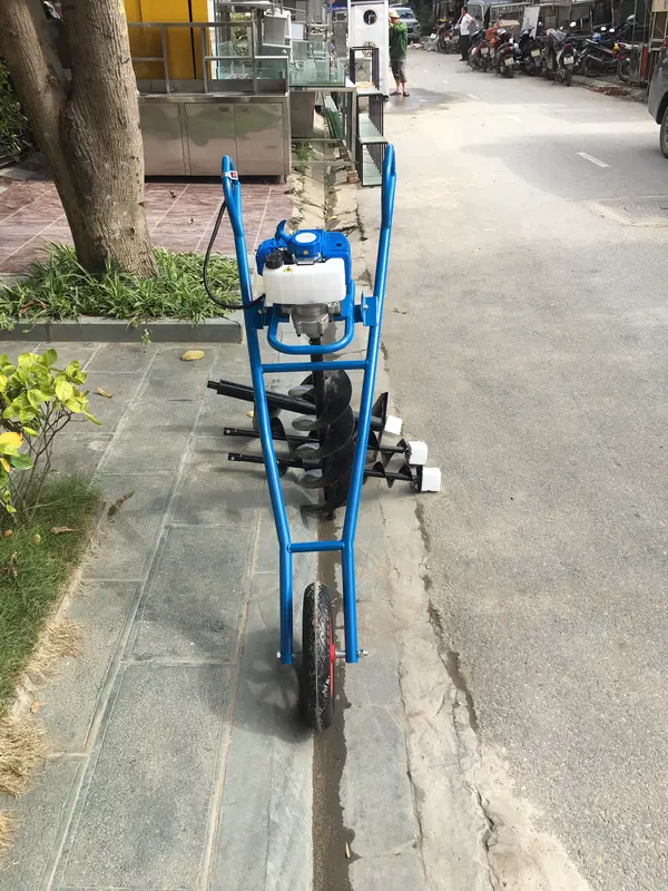 máy khoan đất trồng cây chạy xăng 2 thì 0