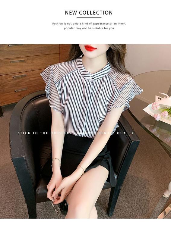 Product Introduction of Áo Voan, Họa Tiết Sọc, Tay Bay Cho Nữ, Thời Trang Mới Mùa Hè 2024, Phong Cách Phương Tây Nhỏ Áo ngắn Tay Top Women Sơ Mi Sọc Kẻ Cổ Tròn 1