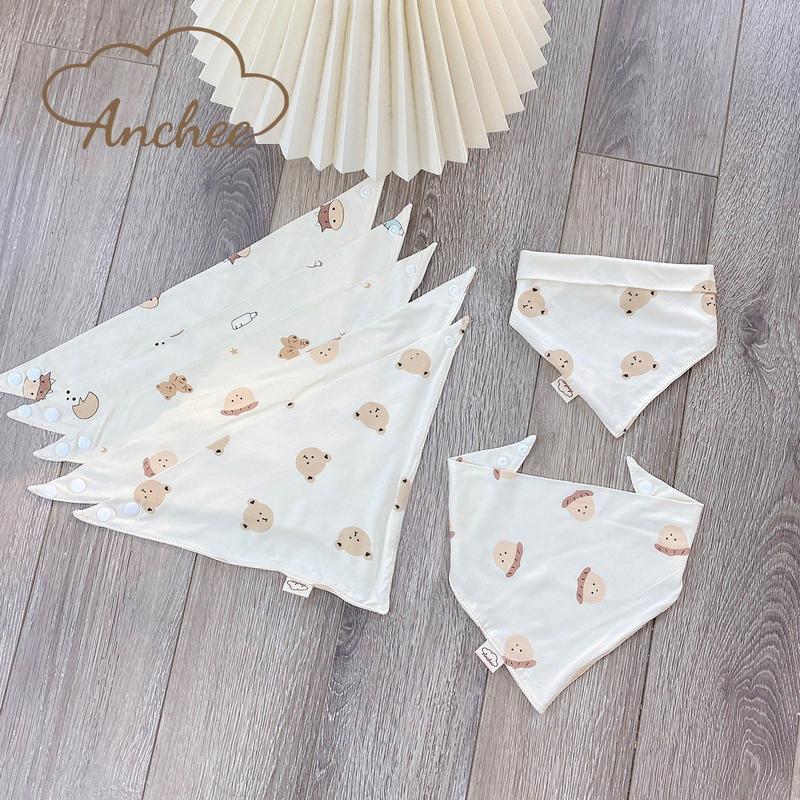 Set 5 khăn yếm tam giác Anchee vải Petit thun lạnh có cúc bấm mềm mại đáng yêu cho bé từ 0-1 tuổi