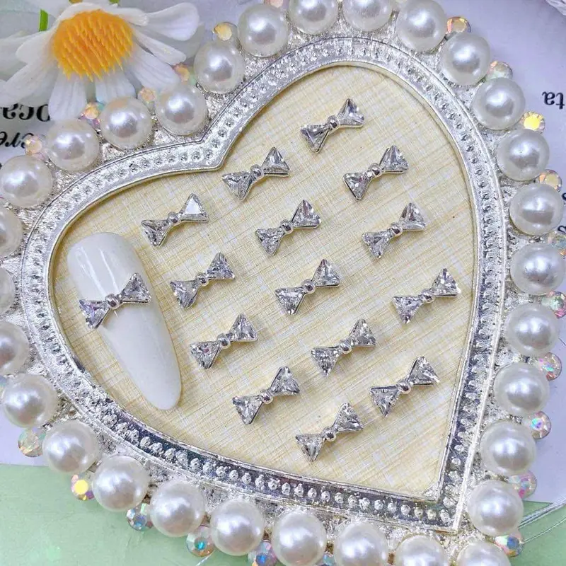 Charm nail lẻ ( giá 1 viên ) đính mẫu móng . Tuyệt phẩm ngành nail . Đầy đủ mẫu charm đẹp 8
