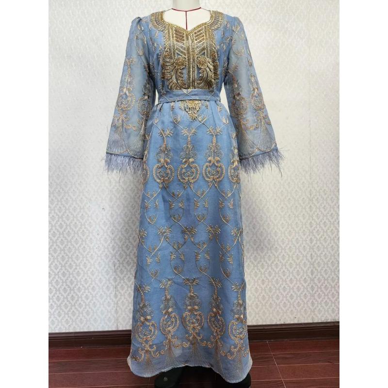 Product Introduction of New Embroidered Sticker Dress Muslim Party Banquet Robe 14