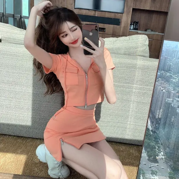 South Korea's new summer two-piece casual short sport hooded hip skirt
