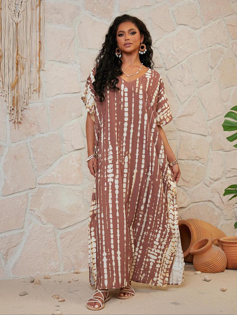 Product Introduction of Plus Size All Over Print Batwing Sleeve Split Hem V Neck Dress, Casual Half Sleeve Long Dress for Summer Beach Vacation Holiday, Women's Plus Size Clothing 7