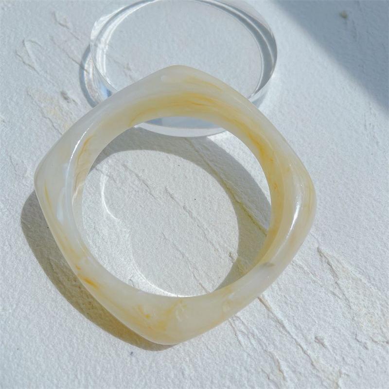 Product Introduction of Thick Retro Girls Party Geometric Simple Square Round Bangle Wide Bracelet Jewelry Gift Women Bracelet 15