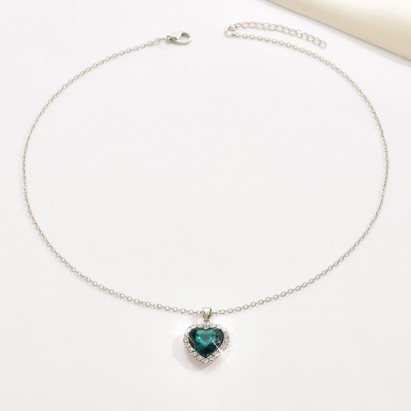 Product Introduction of Fashion Wholesale Heart-Shaped Pendant Necklace Full of Diamonds Cross-Border Best Seller in Europe and America 19
