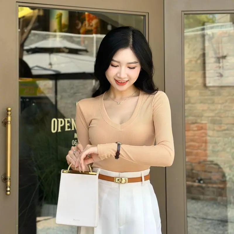 Áo thun nữ dài tay cổ Tim ôm body - Áo thun thu đông chất tăm lạnh