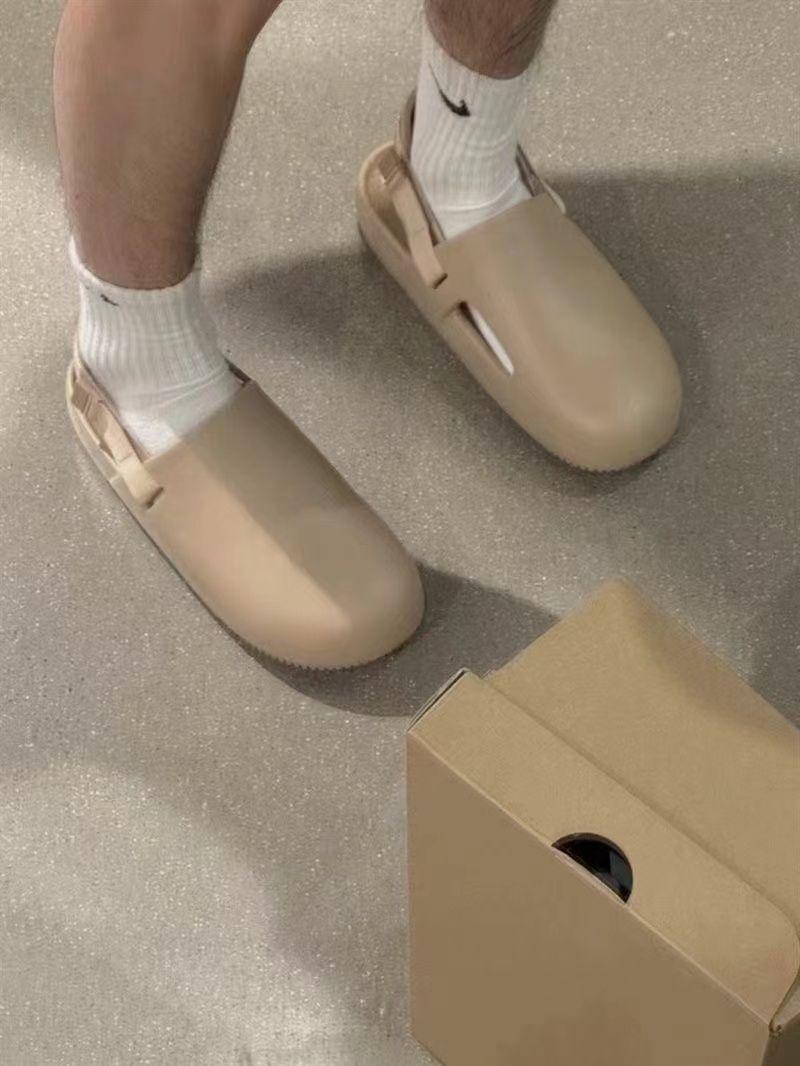 Product Introduction of Trendy Hot-Selling Slippers for Women Summer Lazy Men Sports Closed-Toe Sandals for Outdoor Use 7