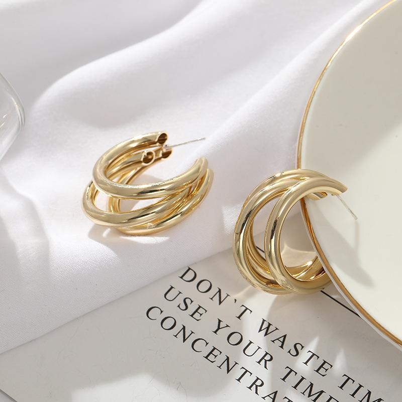 Product Introduction of Anting Wanita Korea Giwang Aksesoris Perhiasan Imitasi Earrings Gaya Vintage Bohemian 19