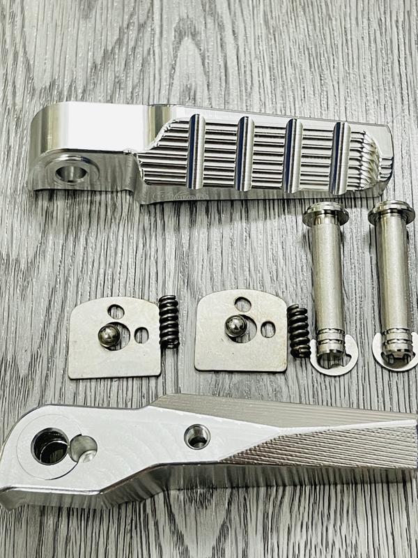 Gác Chân Nhôm Gcraft (HÀNG CAO CẤP KHÔNG BONG CHỐC) CNC Nguyên Khối Kèm Phụ Kiện