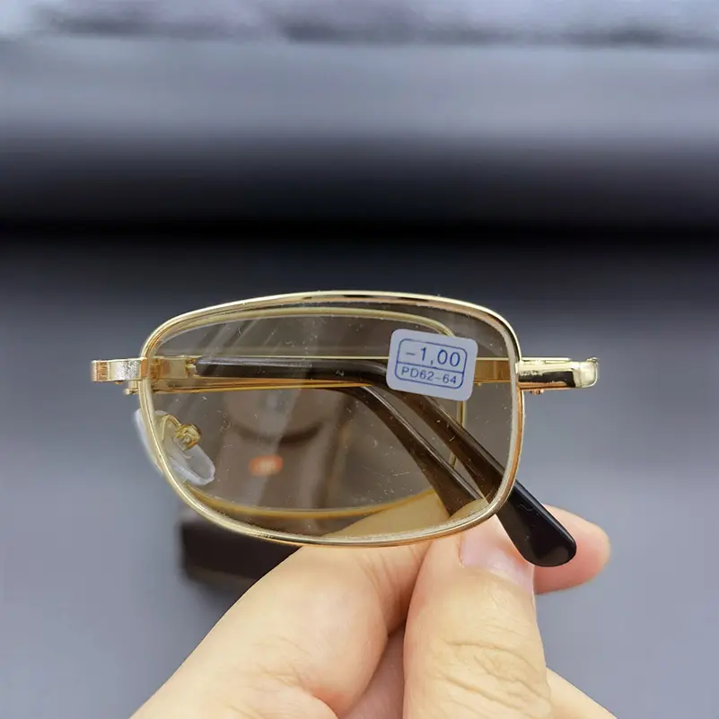 Folding Glass Myopia Glasses Intelligent Color Changing Degree 100-600 Degrees Myopia Glasses