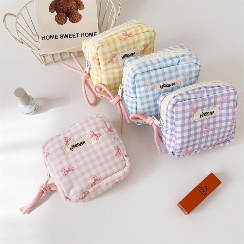  Túi Trang Điểm Thiết Kế Kẻ Sọc Vuông Đơn Giản Thích Hợp Đựng Son Môi Và Tai Nghe Cầm Tay Có Ví Tiền Xu Hàng Địa Phương giá k ệ nhà b ế p kệ  để  giẻ  tiệndụng 