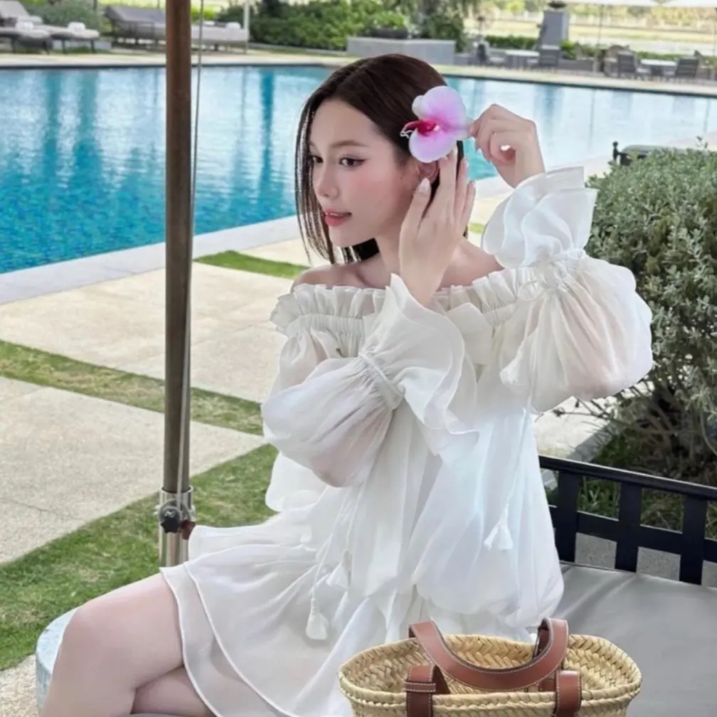 Áo váy bệt vai tay công chúa