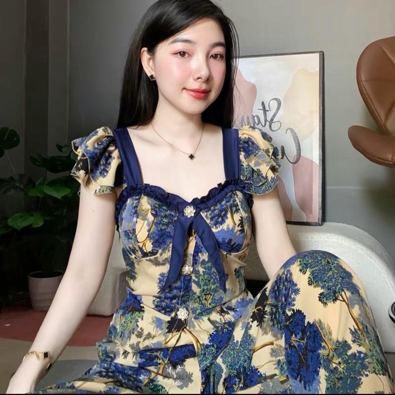 Bộ lụa cánh tiên 2 lớp. Có mút, lụa mango mềm, mịn ko nhăn, quần có túi. Freesize cho chị e từ 40-62kg 1