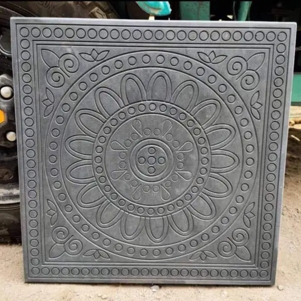 Khuôn gạch lát sân vườn vuông 40x40x3,5cm mẫu Việt,nhựa PP bền đẹp