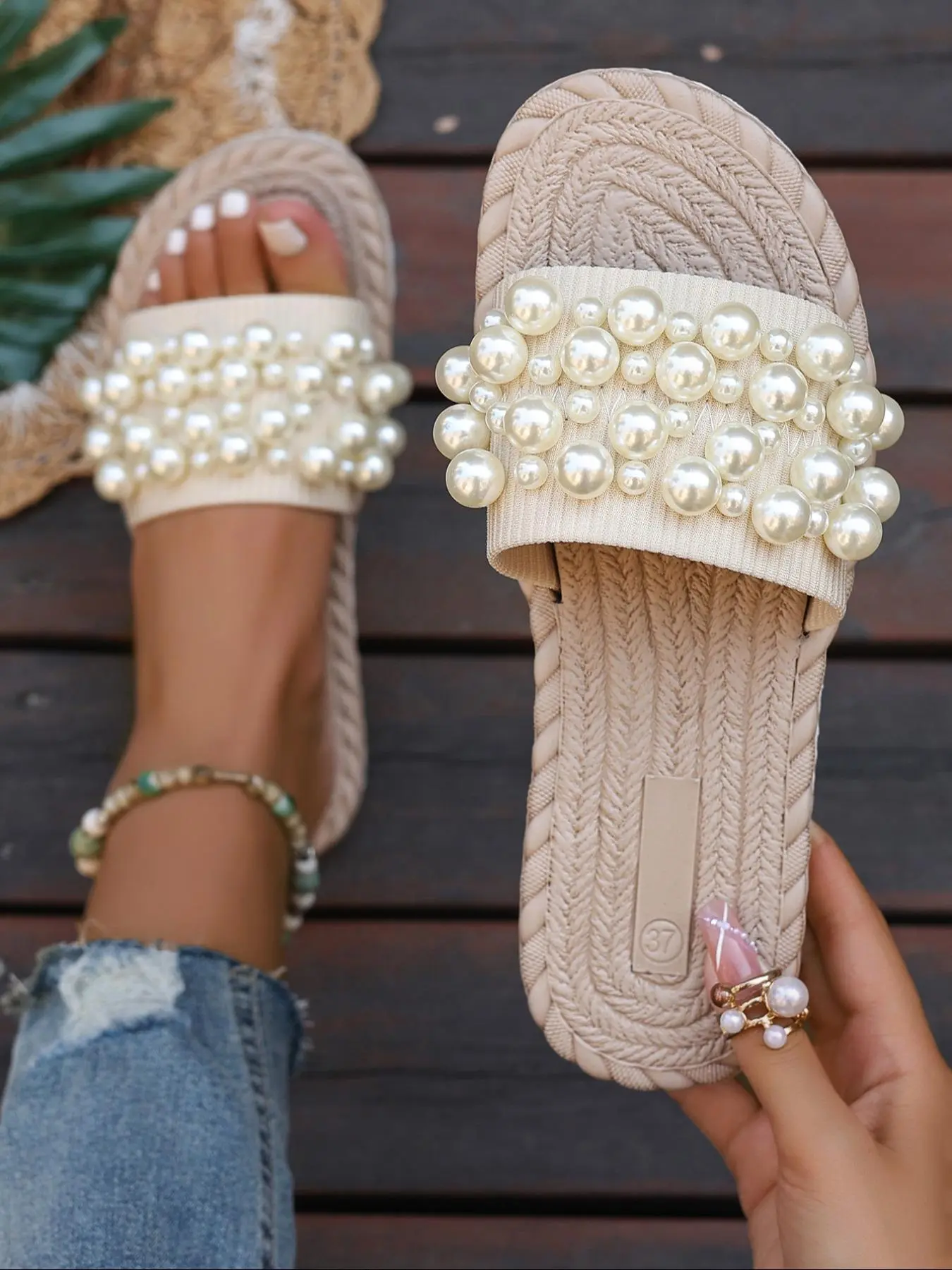 Women's Fashionable Pearl Decorated Beaded Sandals, Casual Comfortable Flat Slippers for Beach, Bohemian Sandals, All-match Slide Slippers for Daily Wear, Boho Sandals, Walking Shoes