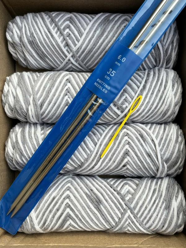 Combo đan khăn bằng len cotton love Gồm 4 cuộn len và 1 cặp que đan 6.0mm - Có thể đổi size que đan