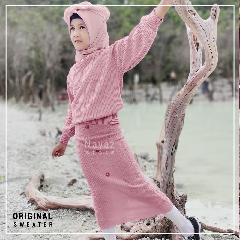 Sweater Rajut Selelan Anak Perempuan 1