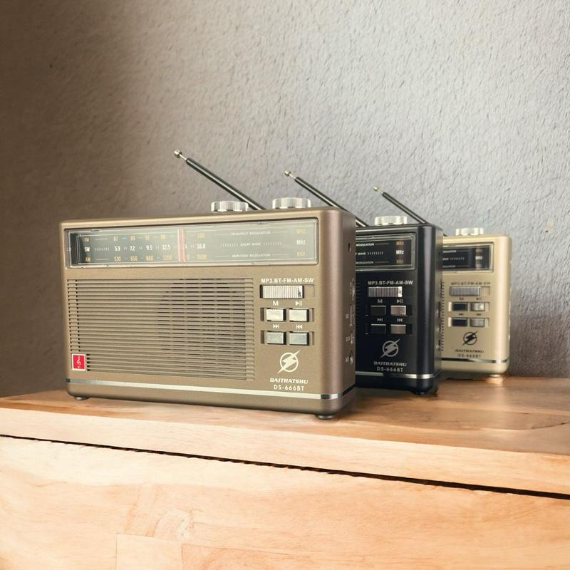 Đài Radio DAITHATSHU DS-666BT Bắt sóng AM FM SW kết nốt Bluetooh cổng thẻ nhớ nghe nhạc