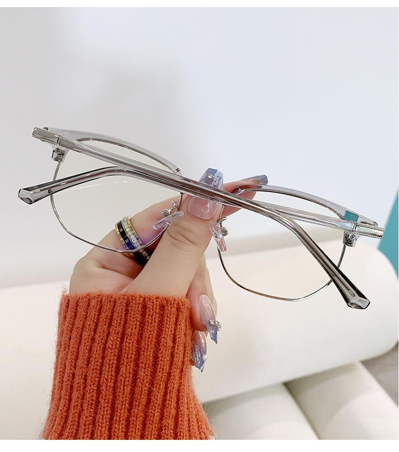 Product Introduction of New Retro Personalized Eyebrow Frame Men's Business Leisure Trend Half Frame Female Anti Blue Light Glasses Plain Glasses for Bare Face 17