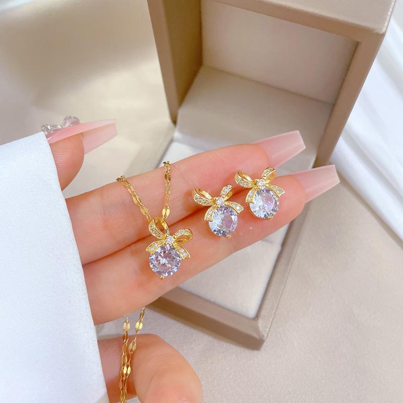  Bộ Vòng Cổ và bông tai nữ thép titan không phai mặt dây chuyền Thắt Nơ sang trọng không gây dị ứng quà tặng cho bạn gái bạn thân mẹ và vợ thích hợp cho sinh nhật sang trọng và thời trang 