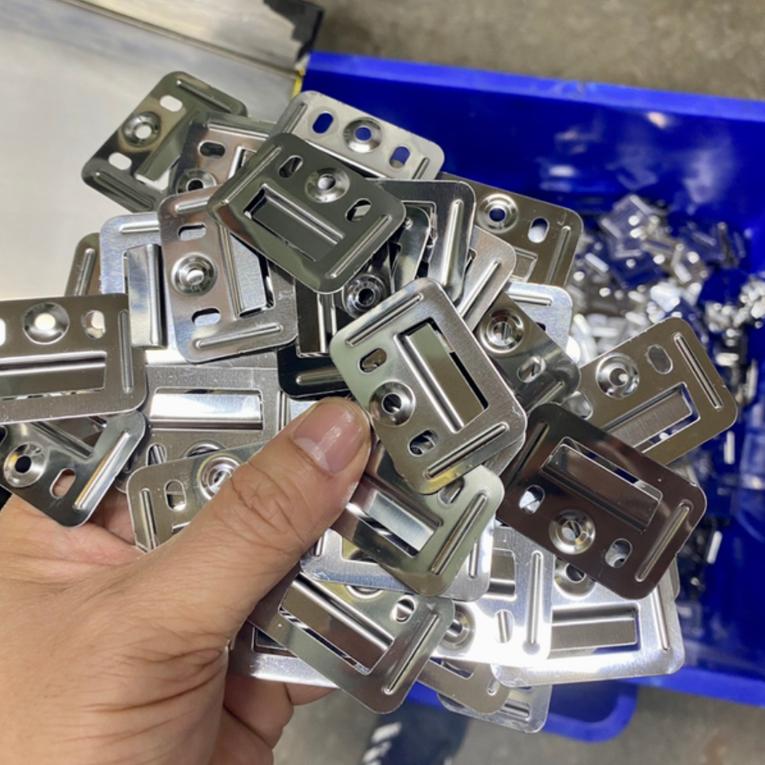 Ke Inox cho tấm ốp nhựa PVC Nano loại dày túi 100 chiếc