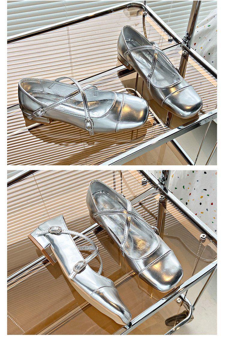 Product Introduction of French Style Silver Fairy Style Pumps Female 2025 Autumn New Retro Inner Match Match Skirt Mary Jane Shoes 17