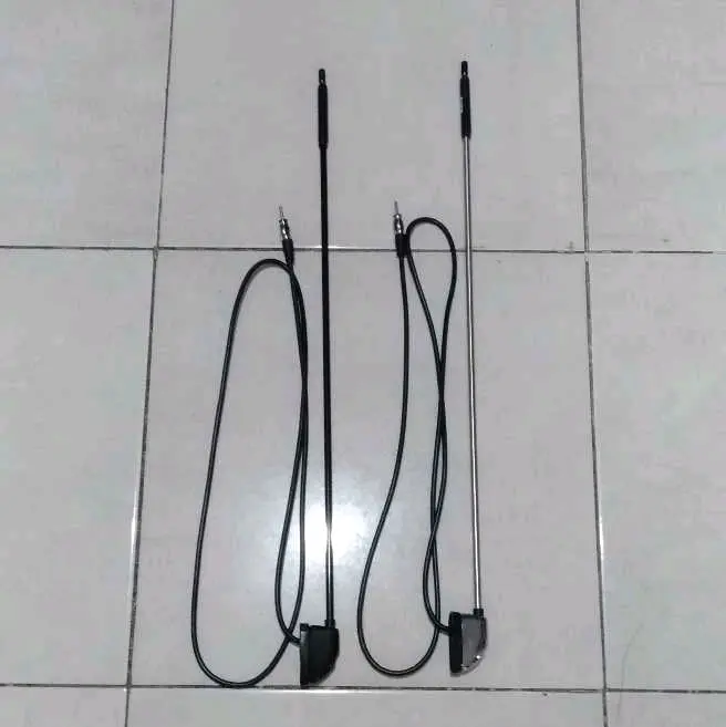 antena radio mobil anten auto, anten linear warna hitam Car Kendaraan 0
