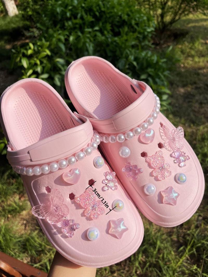Product Introduction of Cute Bear & Butterfly Design Charms, Fashionable Shoes Decorations for Women's Slippers, Beach Shoes, Garden Shoes, DIY Shoes Accessories 1