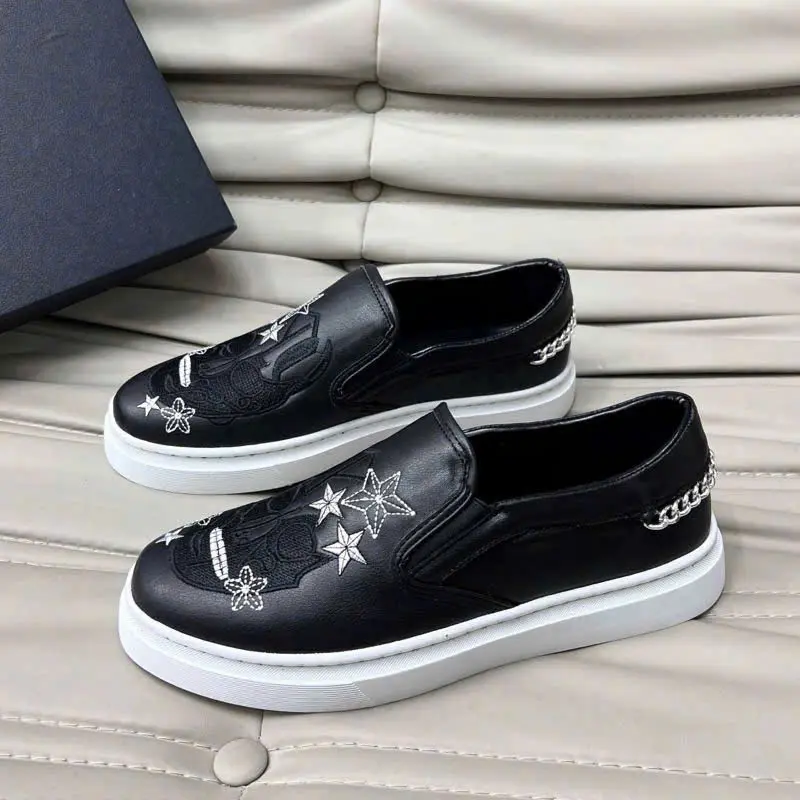 Giày Slipon Họa Tiết sao thêu  Hottren Nam Nữ 2024 Đế Bằng chóng trơn
