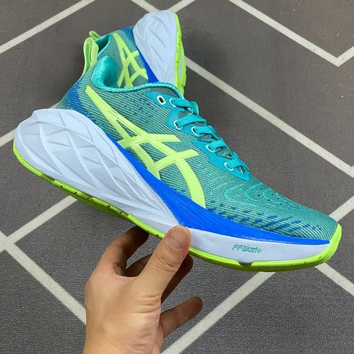 Novablast 4 Male And Female Novablast Sports Theater Tennis Running 1011B846-400