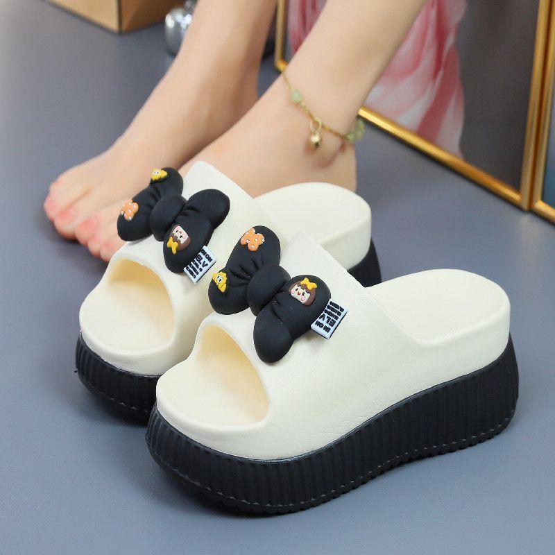 Dép Nữ, Đế Mềm, Thời Trang, Phong Cách Cổ Điển Thanh Lịch, Thích Hợp Cho Mùa Hè, Dễ Phối Đồ, Đế Dày, Tăng Chiều Cao, Dép Đi Biển Nữ, Có Thể Đeo Ngoài Trời DéP Shoes GiàY Đồng sandal đinh tán nữ