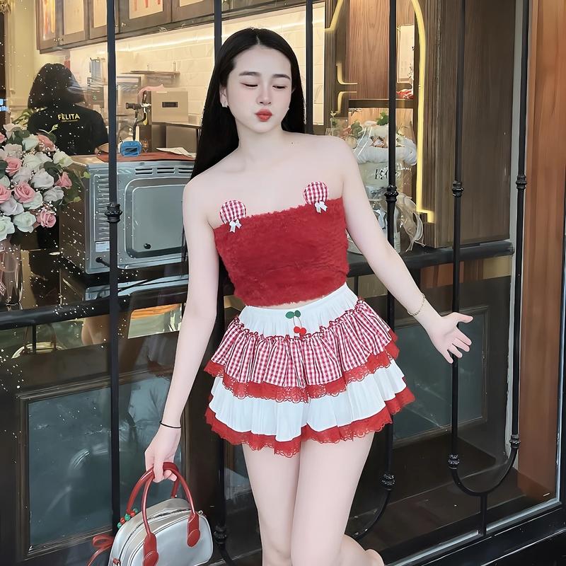 Sét đồ nữ tết áo lông đỏ tai gấu váy tầng phối caro phối ren đính cherry xinh - Top, Women Thun Nhung Kem