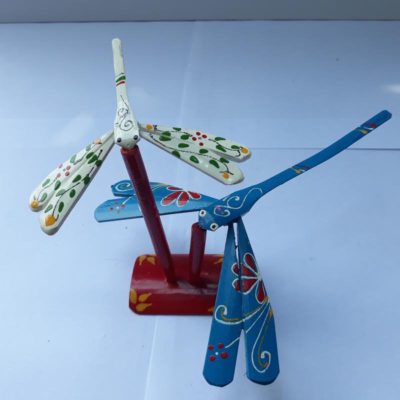 Quà lưu niệm Bộ 2 con chuồn chuồn tre có chân đế Chuồn tre xinh shop 4