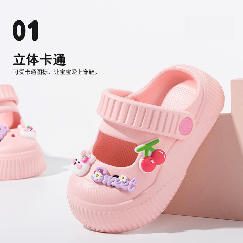 Product Introduction of 2025 Summer New Cartoon Children's Slippers Baby Sandals Soft and Lightweight Small and Medium sized Children's Outing Hole Shoe 7
