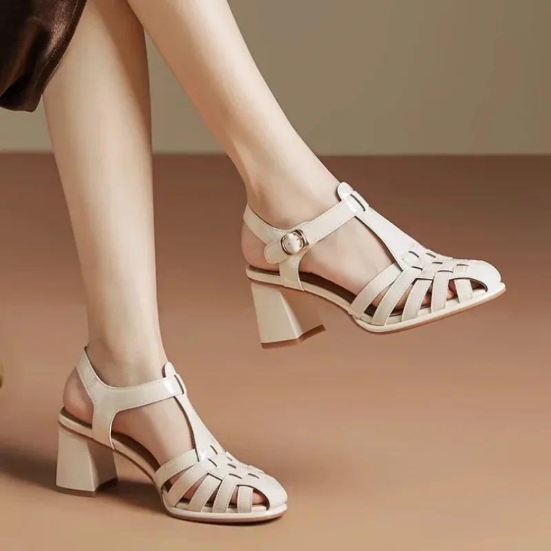 Product Introduction of Summer New Covered Toe T-strap Roman Gladiator Sandals Womens Hollow Mid Heels Solid Casual Buckle Shoes Sandalias 35-40 Walking Shoes Footwear Girl Comfort 2