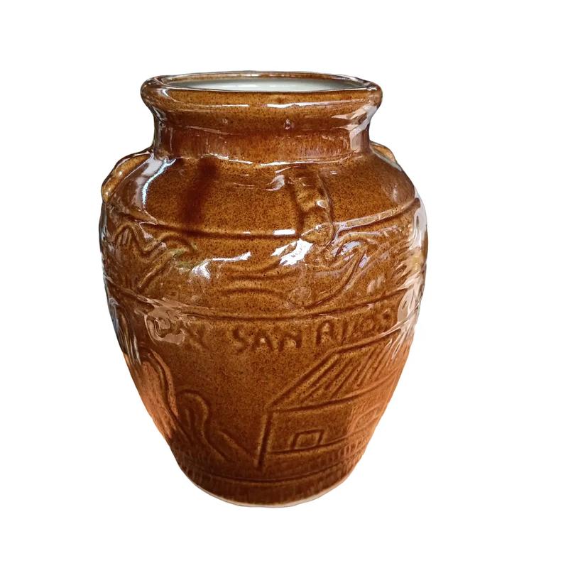 bình rự cần. gốm sứ xưa. có thể khoan lỗ trồng cây. cắm hoa trang trí nhà. kích thước. cao 24 x Phủ bì miệng 13x lòng trong miệng 10 cm. size trung 4 lít 8