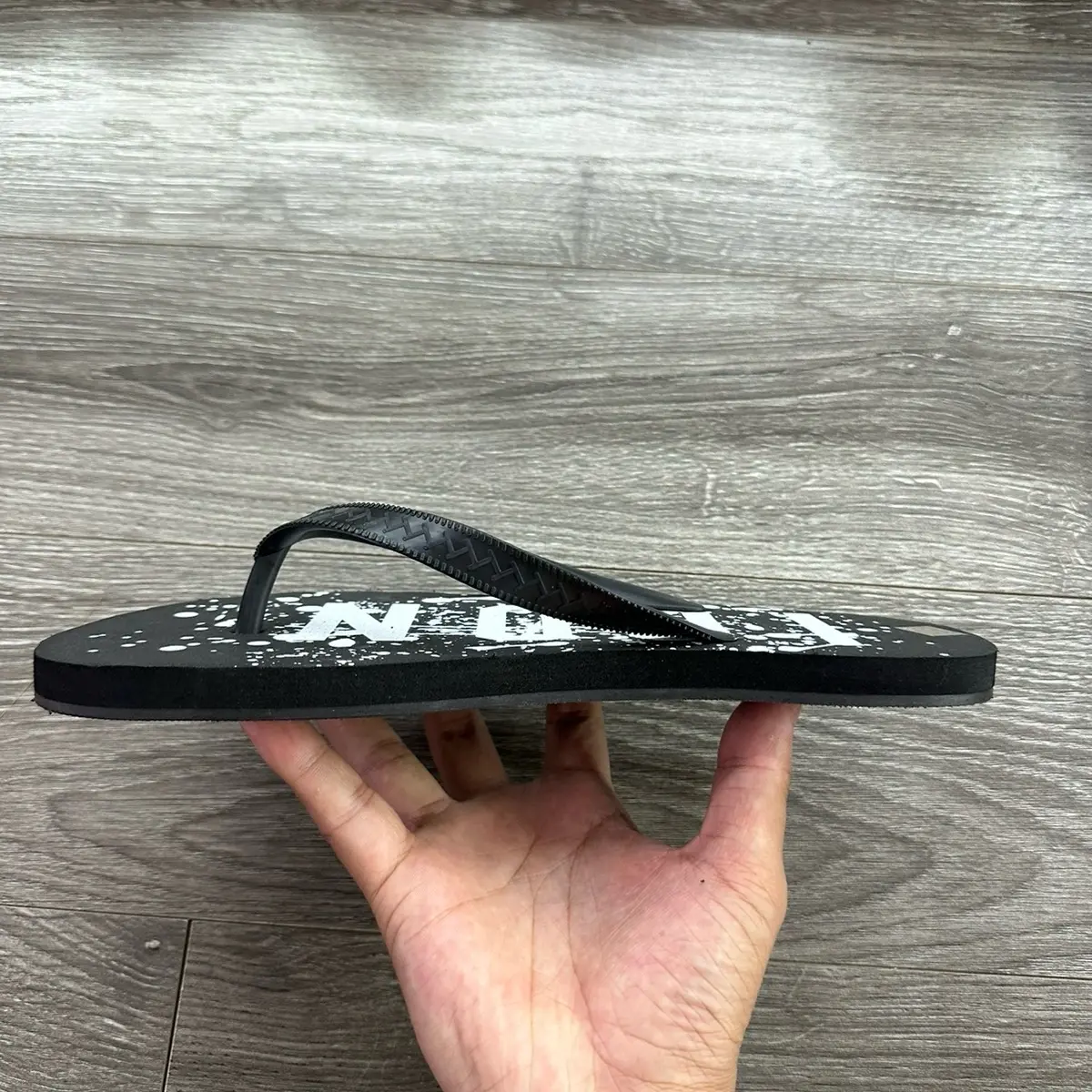 Dép vảy sơn mẫu mới 2024 ful size 37-43