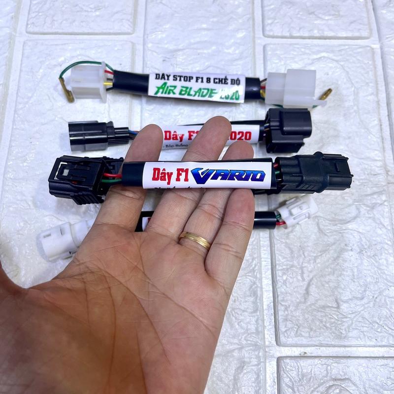Dây chớp F1 den hậu gắn cho tay ga..và exciter150/155, nvx,novo5,Y15,R15,MT07. Xi Nhan Phụ Kiện Phụ Tùng 4