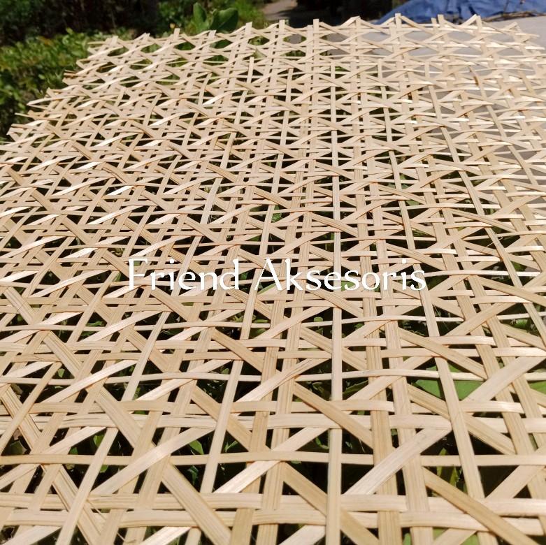 Anyaman Bambu Alami Motif Batik - Friend Aksesoris Kerajinan 8