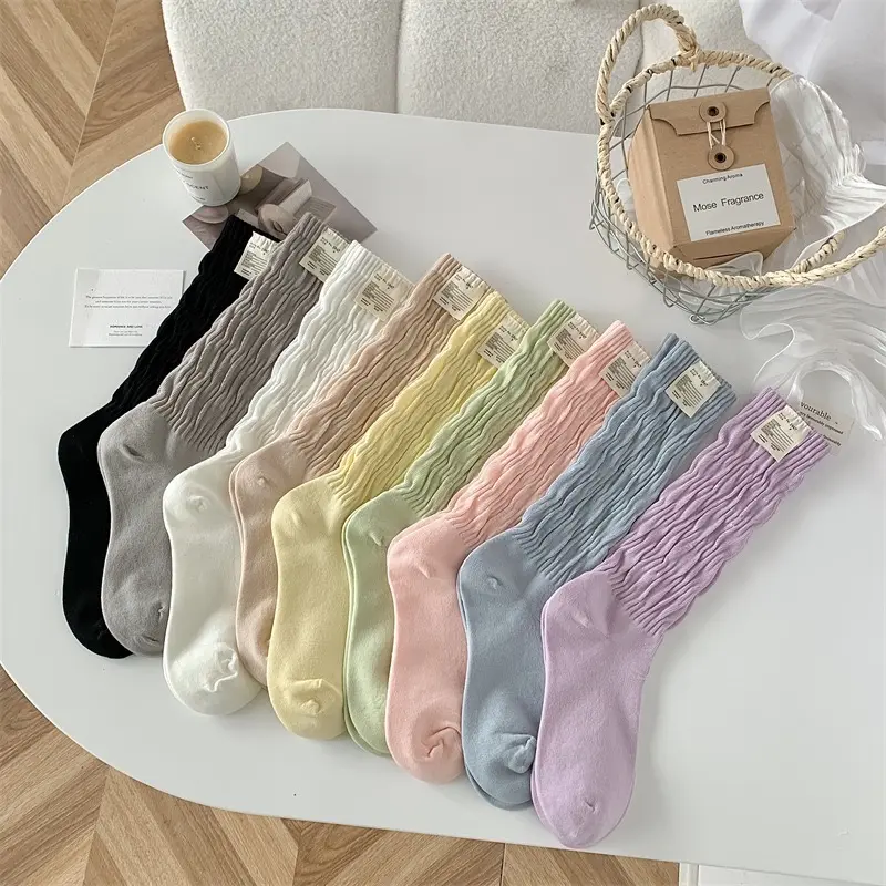 Tất (vớ) màu xoắn ống cao bắp
