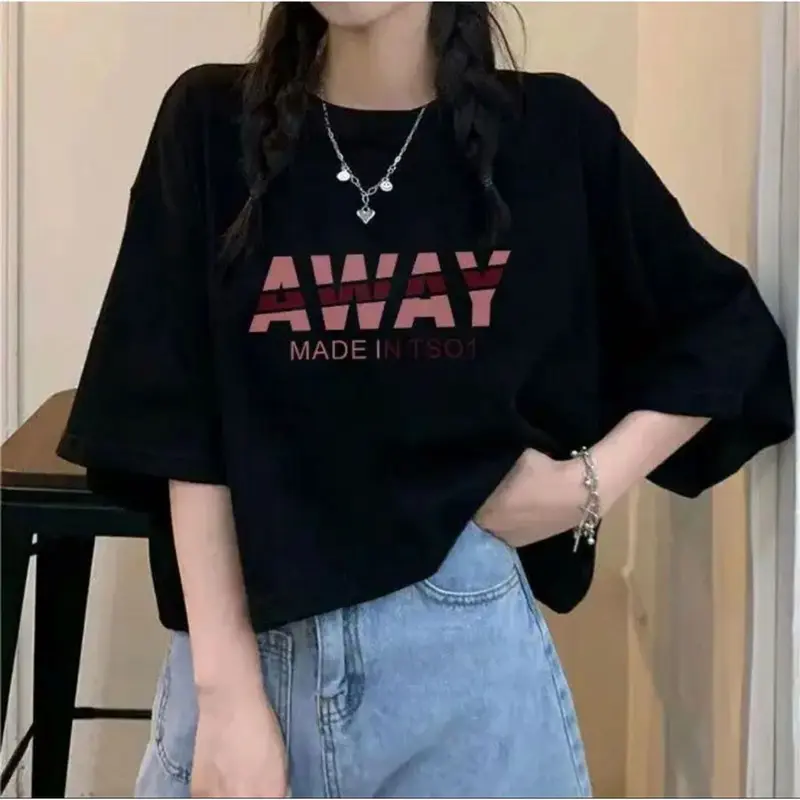 KAOS CROP TOP OVERSIZE /CROP TOP KOREA/CROP WANITA TERBARU 2023/ Kaos CROP Streetwear Oversize / Baju Kaos Distro 0