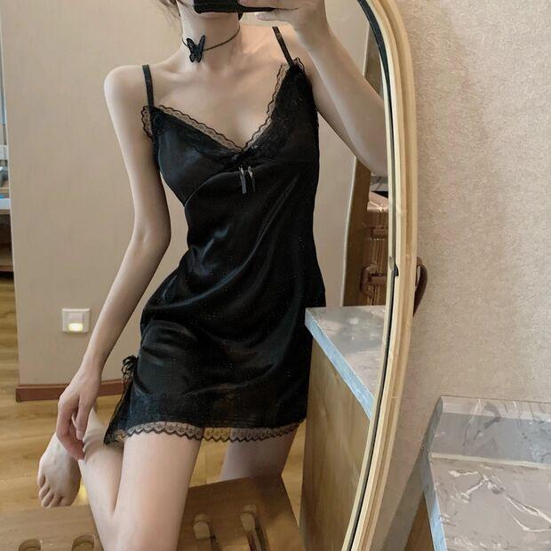Product Introduction of 2024 new women's temperament holder sexy lace edge holder night gown female summer thin section tie pajamas private homewear pajamas Loungewear Nightwear 4