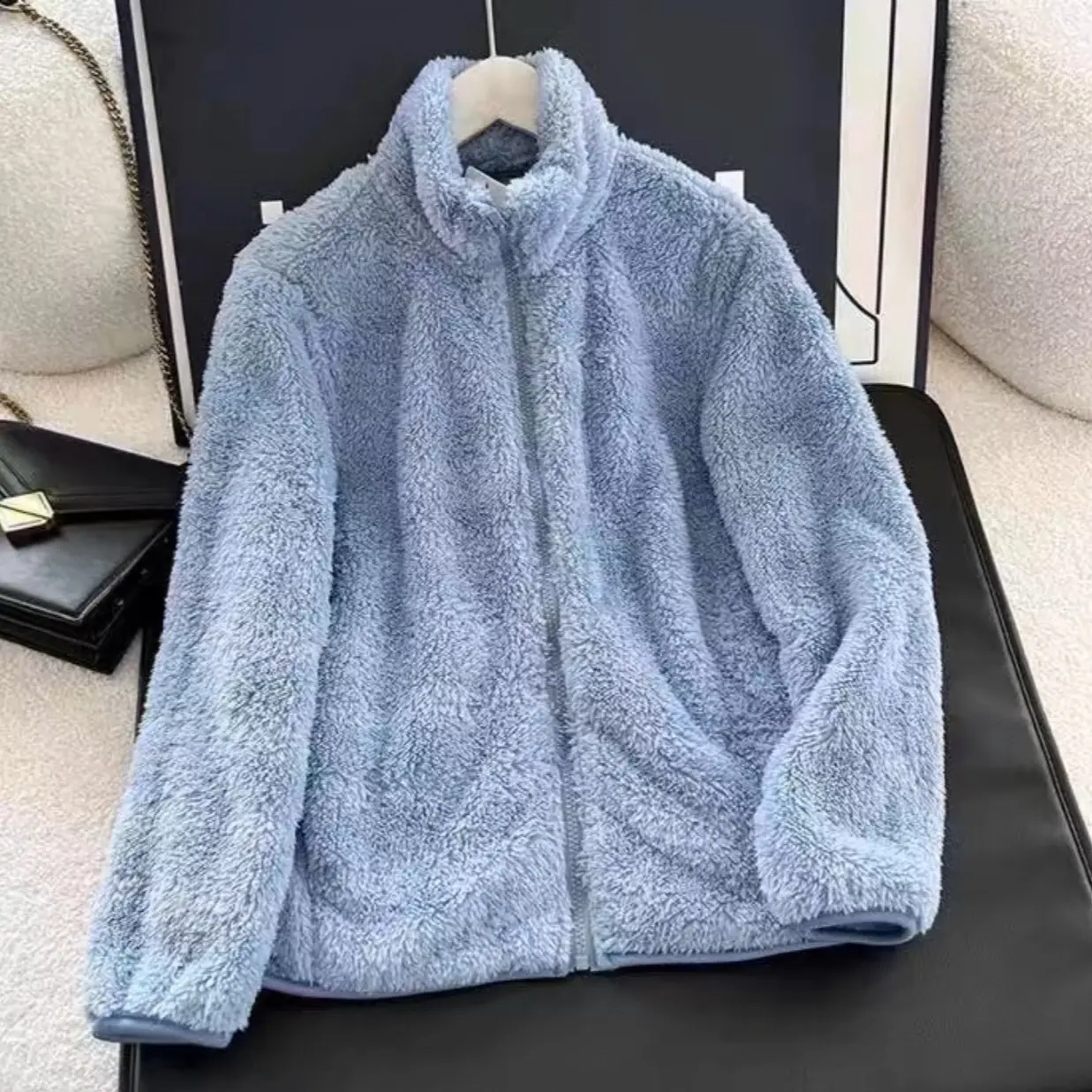 MQT- Áo lông cừu nữ cổ 5p mềm mịn Women Top